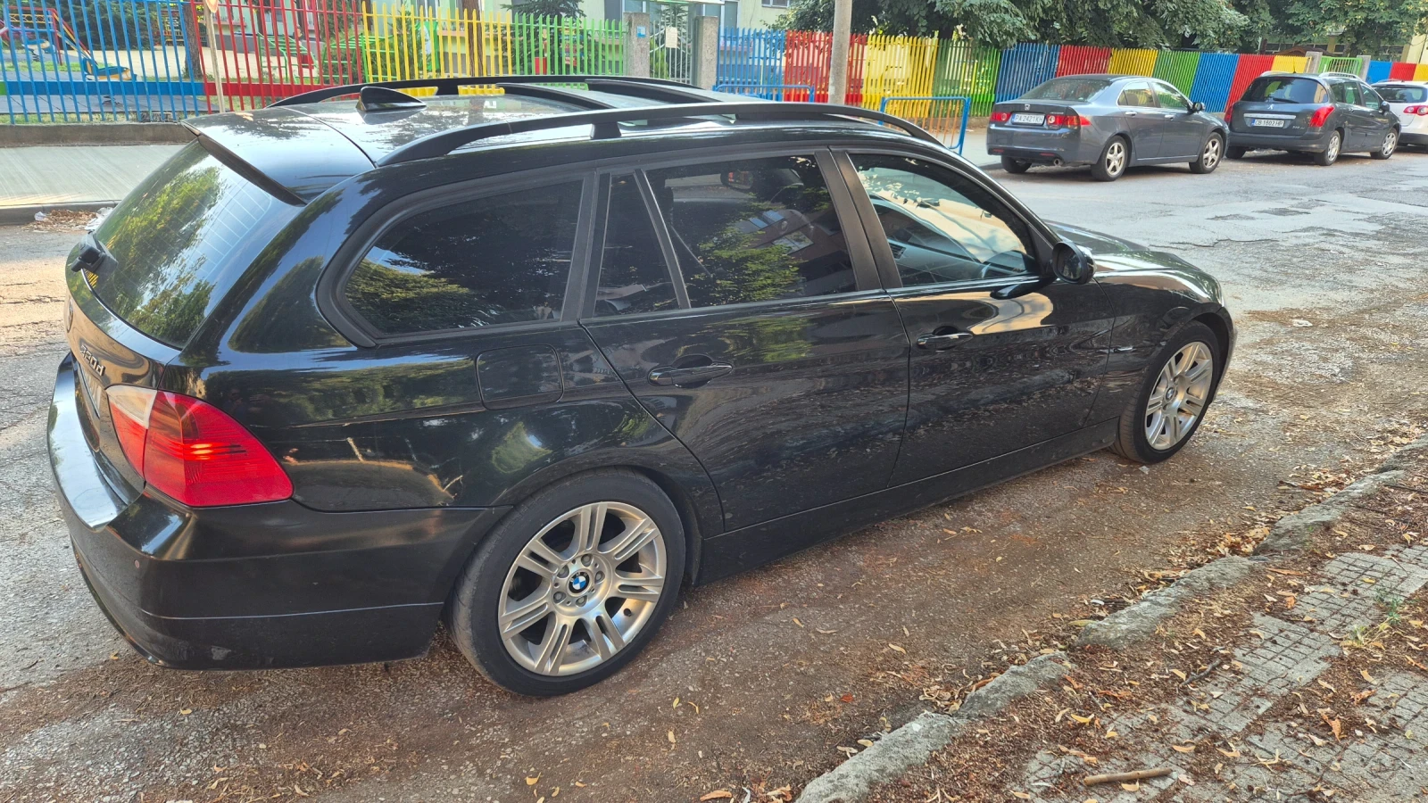 BMW 320  - изображение 6