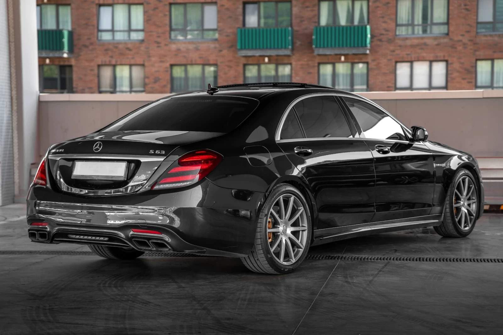 Mercedes-Benz S 63 AMG 4MATIC+ /BURMESTER/CERAMIC/360/MAX FULL FULL - изображение 6