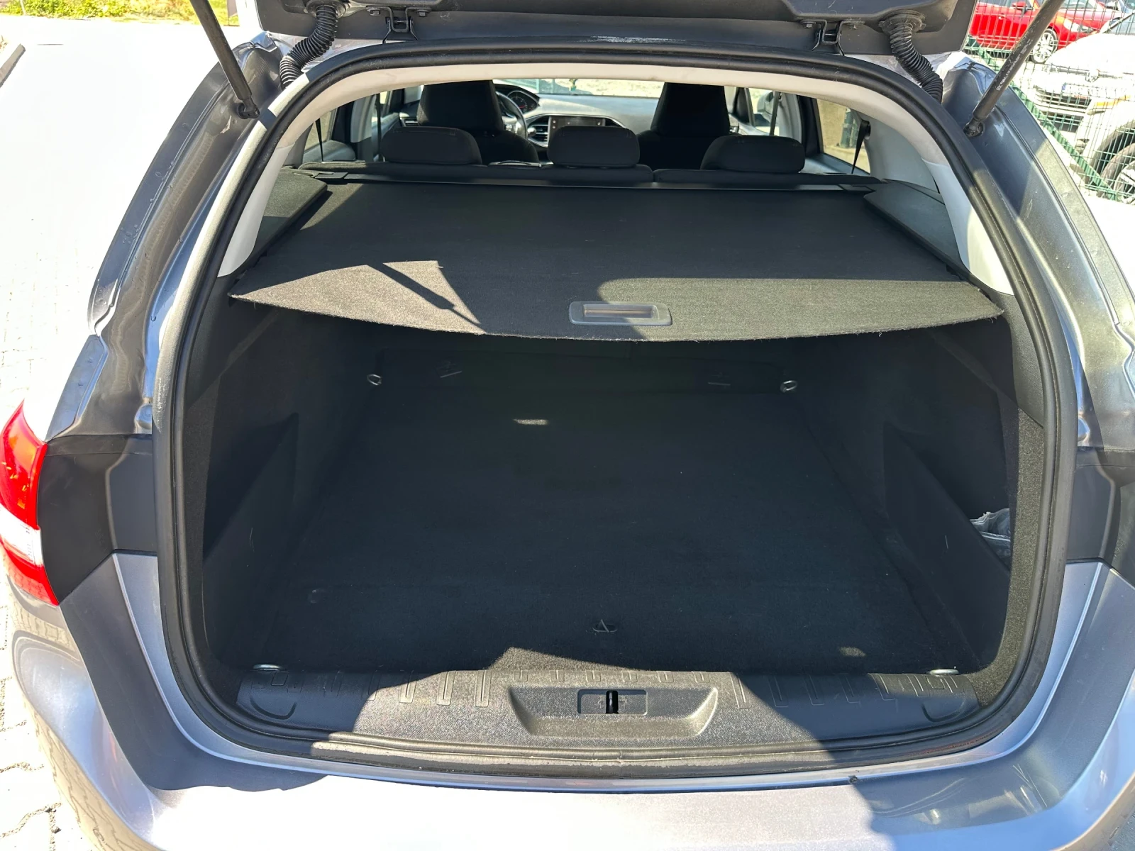 Peugeot 308 1.6hdi 99hp Navi    | Mobile.bg   16