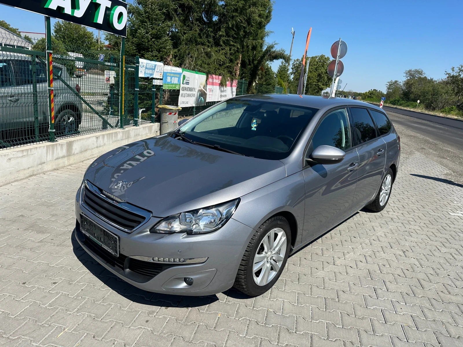 Peugeot 308 1.6hdi 99hp Navi Подгрев Лед  - изображение 7