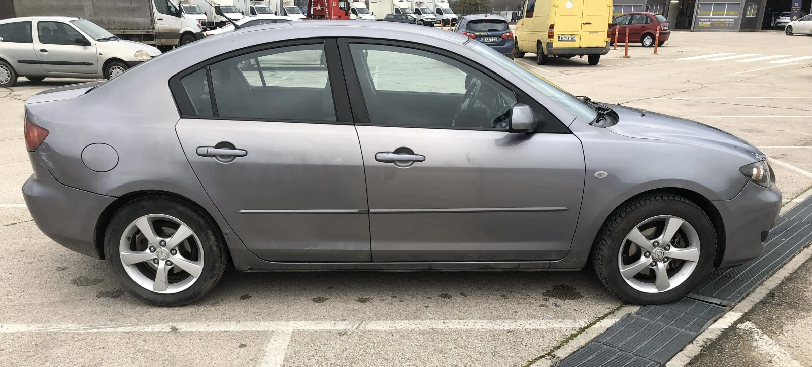 Mazda 3 1, 6 HDI - изображение 4