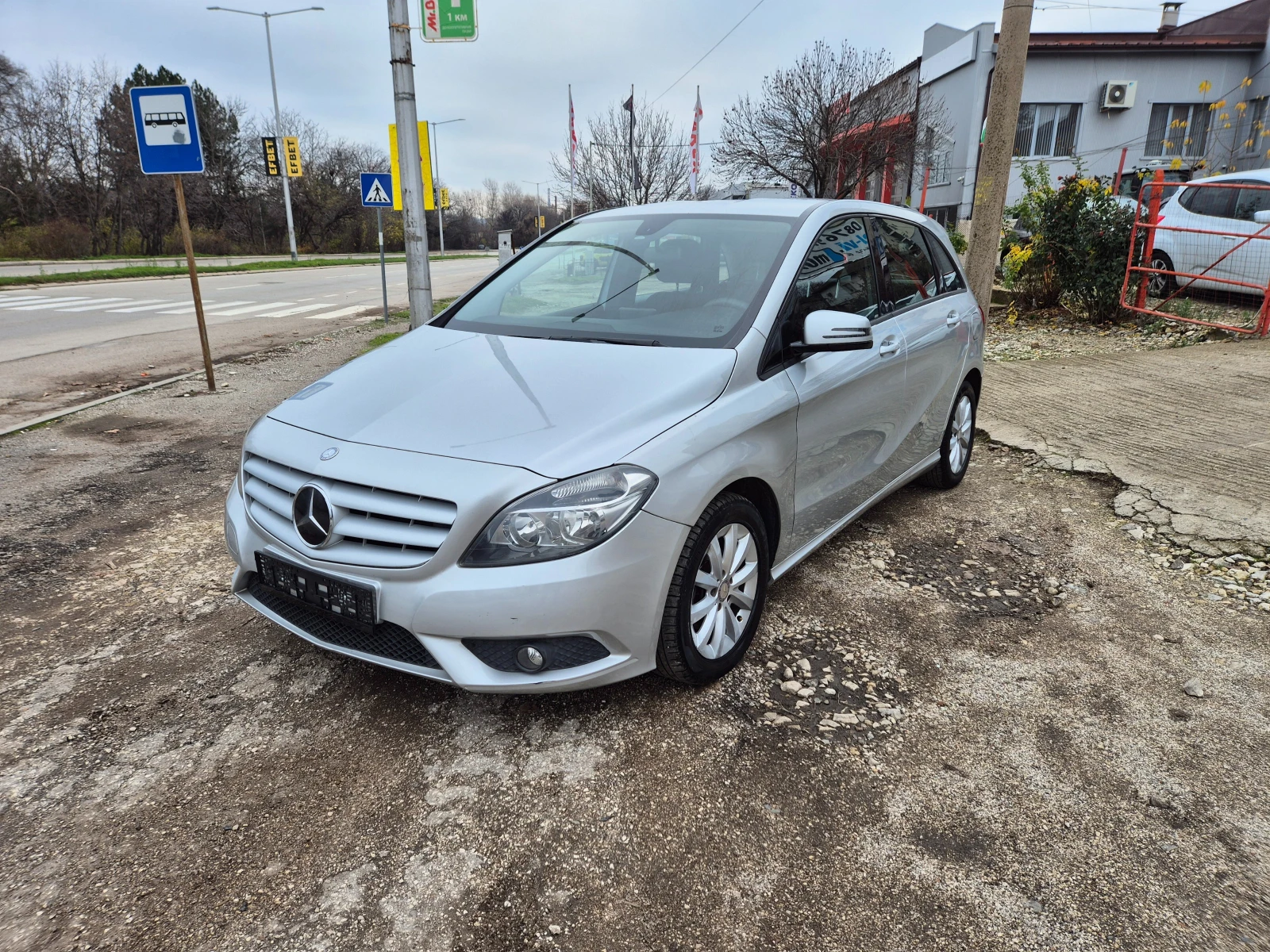 Mercedes-Benz B 180 EXECUTIVE - изображение 3