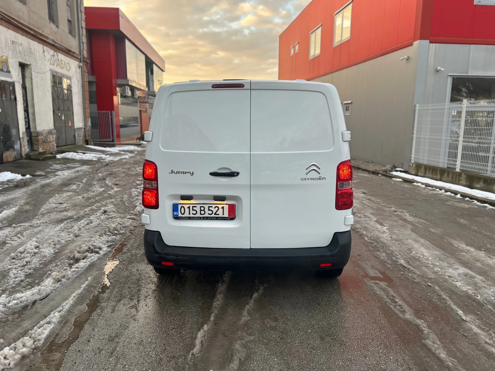 Citroen Jumpy 1.6-116к.с-2019г.-ИТАЛИЯ! - изображение 4