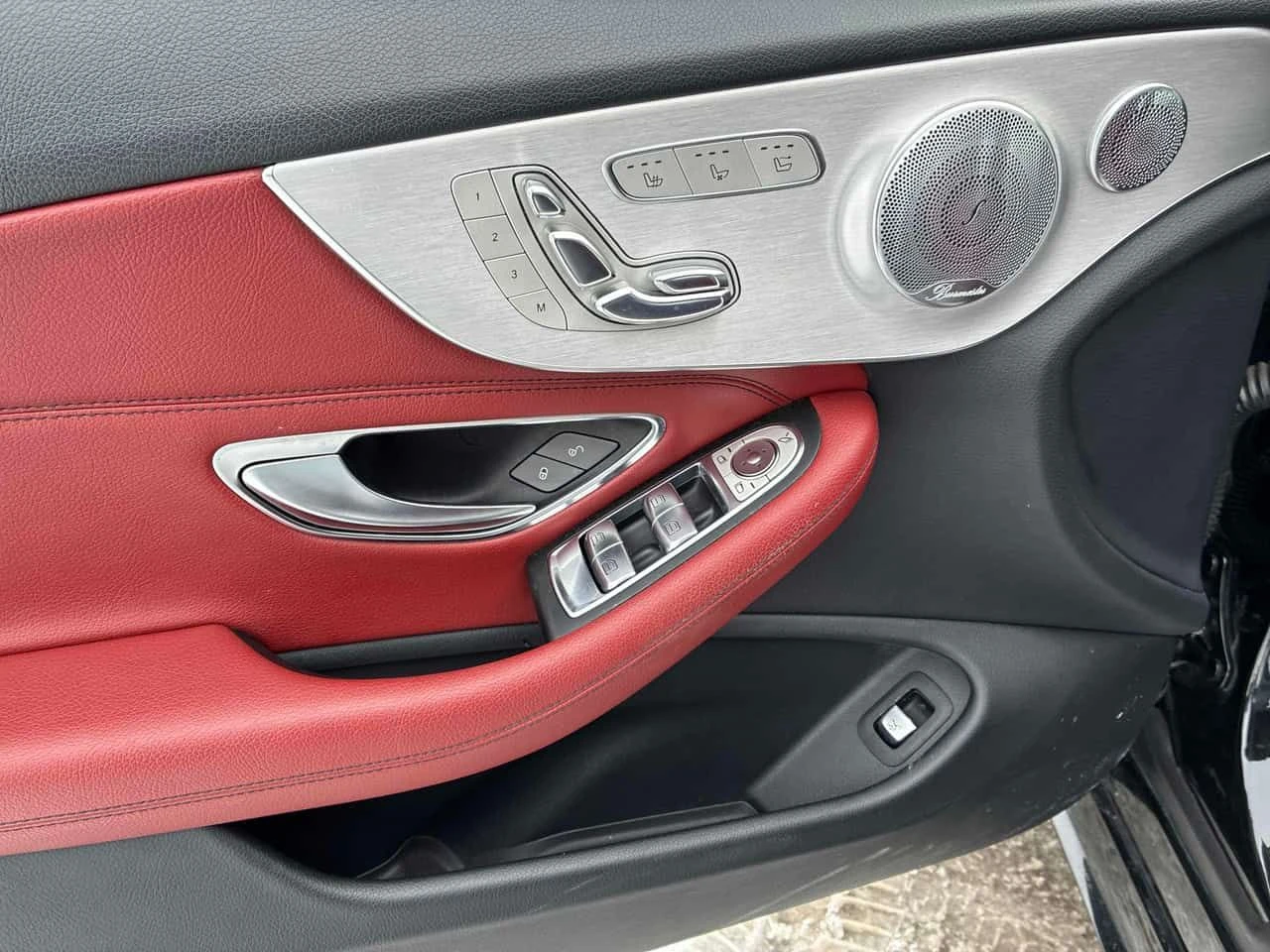 Mercedes-Benz C 300 CARFAX | Mobile.bg � ����������� 11