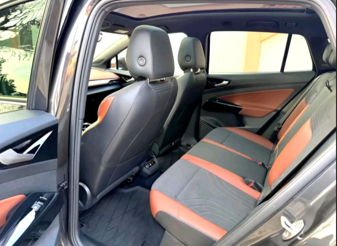 VW ID.4 VW ID. 4 Pro Performance - MAX. 82 kWh батeрия, снимка 16 - Автомобили и джипове - 53774567