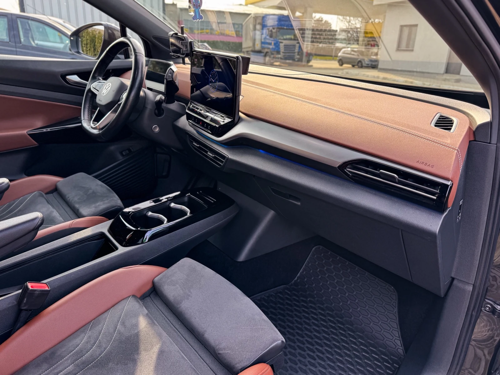 VW ID.4 VW ID. 4 Pro Performance - MAX. 82 kWh батeрия, снимка 13 - Автомобили и джипове - 53774567