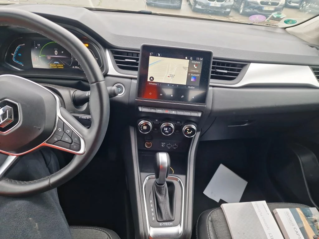 Renault Captur II Business 1.6 E-TECH Hybrid, снимка 7 - Автомобили и джипове - 53812400