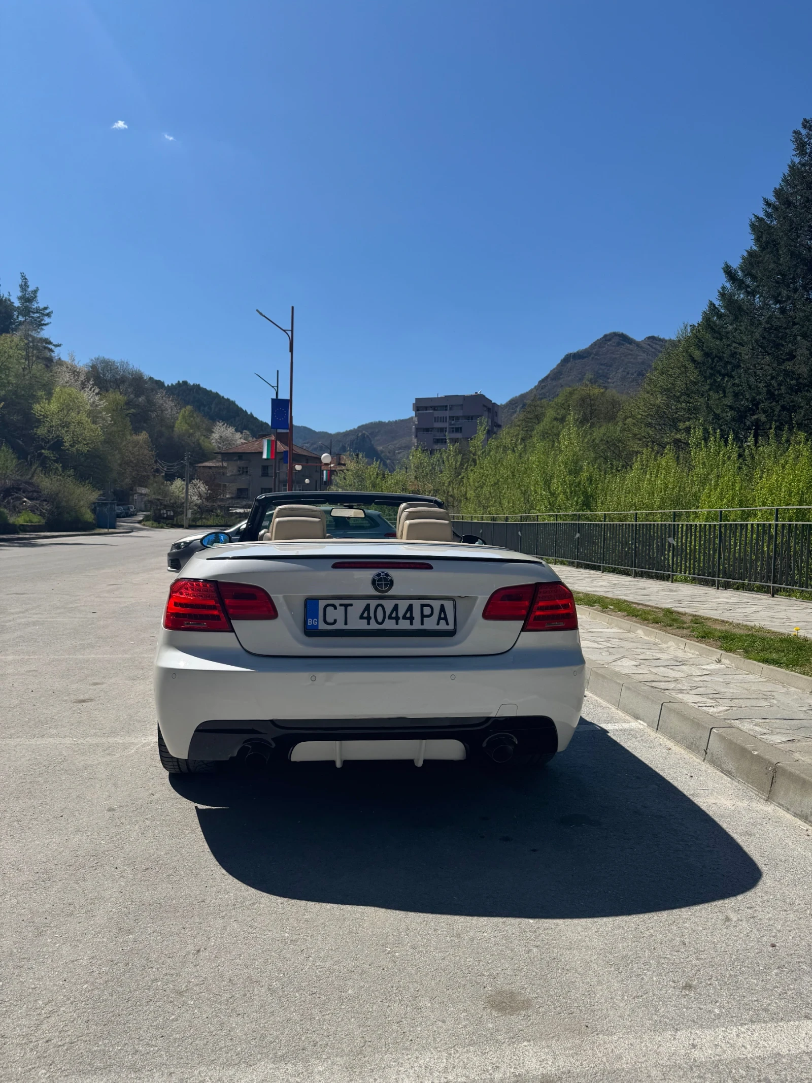 BMW 330, снимка 5 - Автомобили и джипове - 54323945