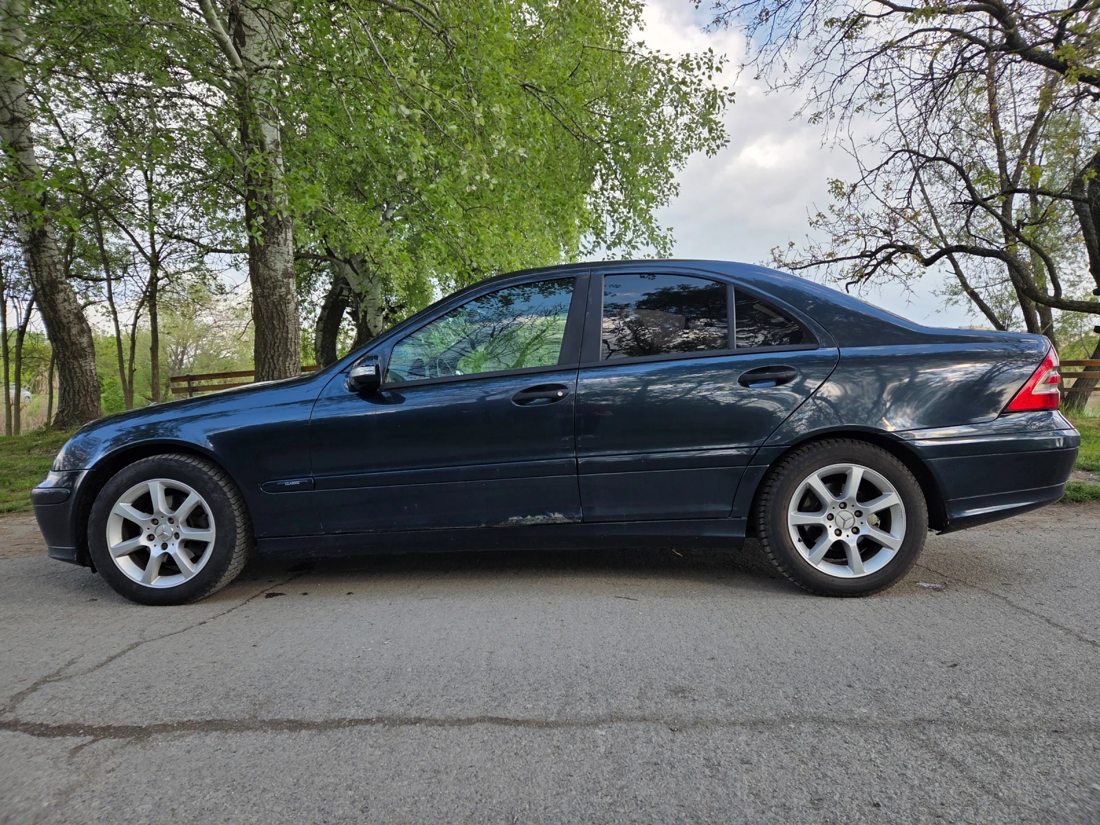 Mercedes-Benz C 200, снимка 6 - Автомобили и джипове - 54391187