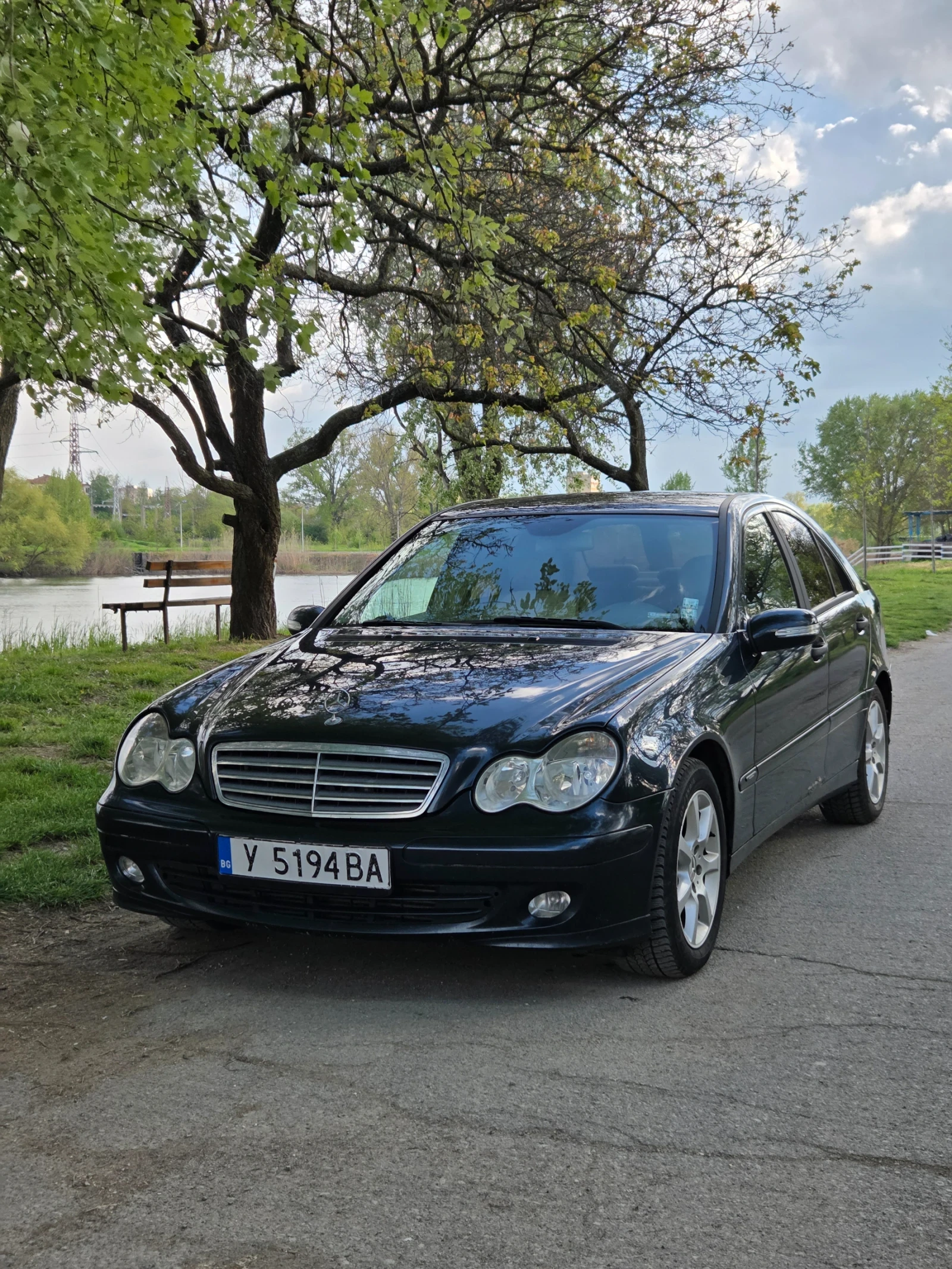 Mercedes-Benz C 200, снимка 2 - Автомобили и джипове - 54391187