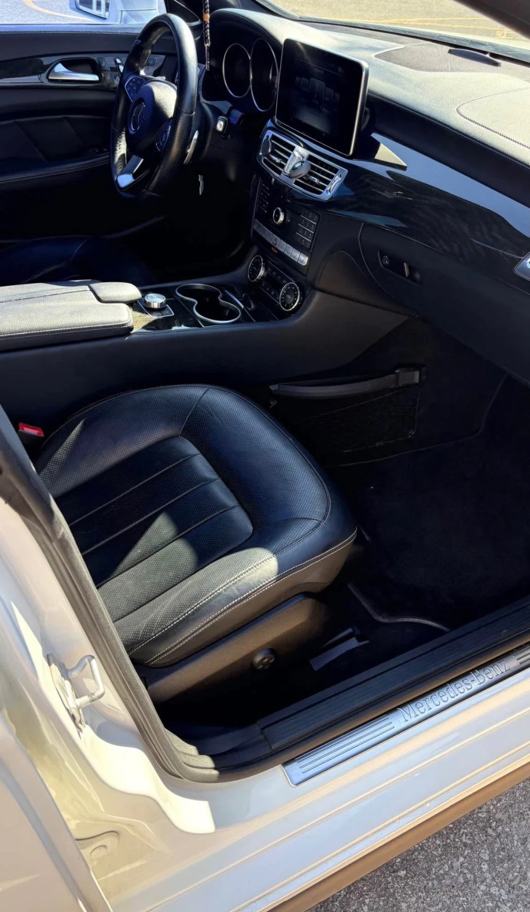 Mercedes-Benz CLS 400 AMG * ��������� * ��� ����� ������ * CARFAX *  | Mobile.bg � ����������� 7