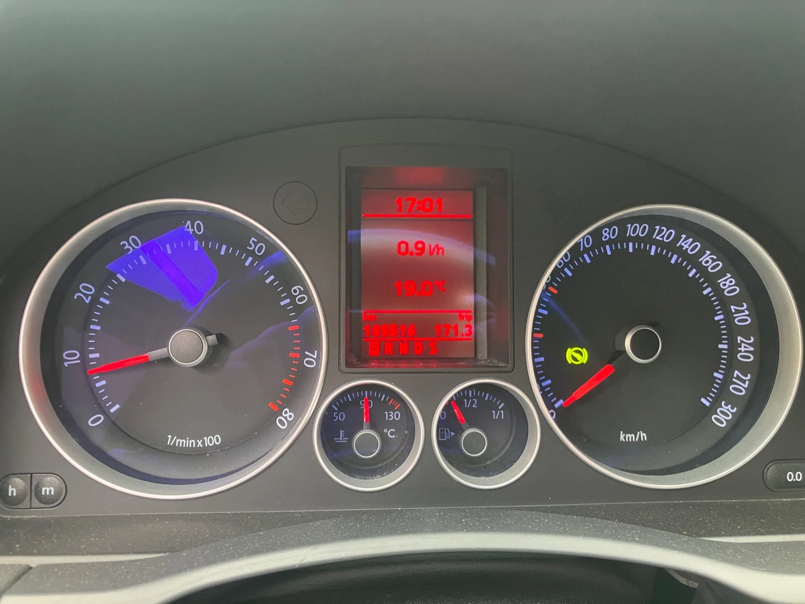 VW Golf GTI EDITION 30, снимка 2 - Автомобили и джипове - 54655891