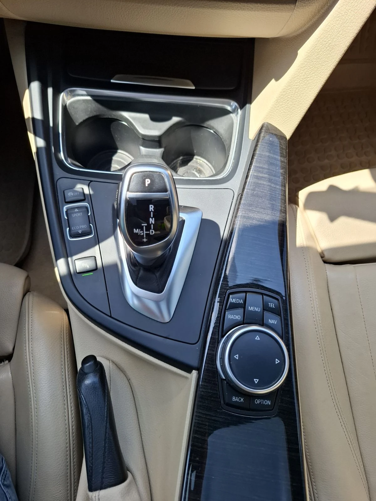 BMW 328 Xdrive, снимка 15 - Автомобили и джипове - 54738638