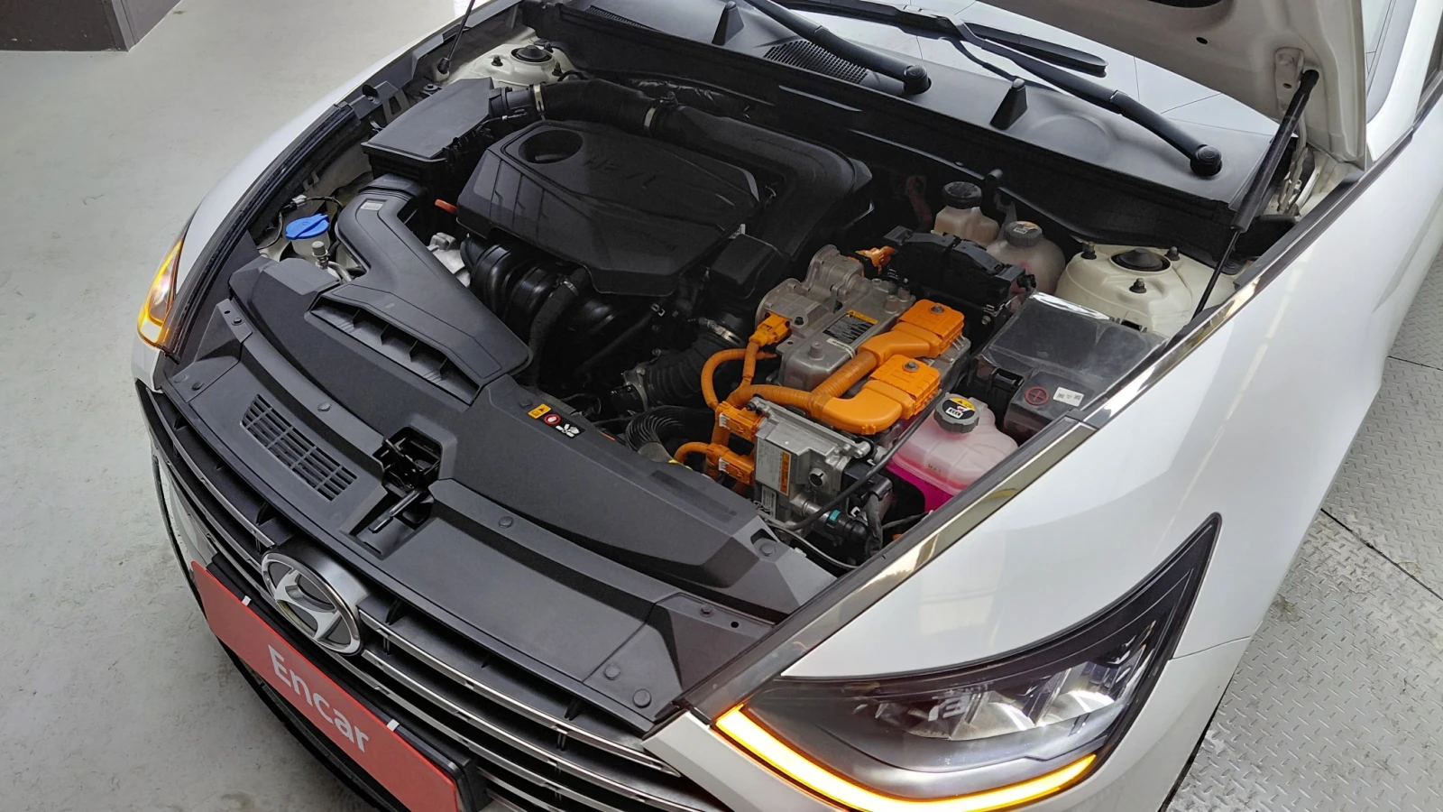 Hyundai Sonata Premium Plus, снимка 16 - Автомобили и джипове - 55878465