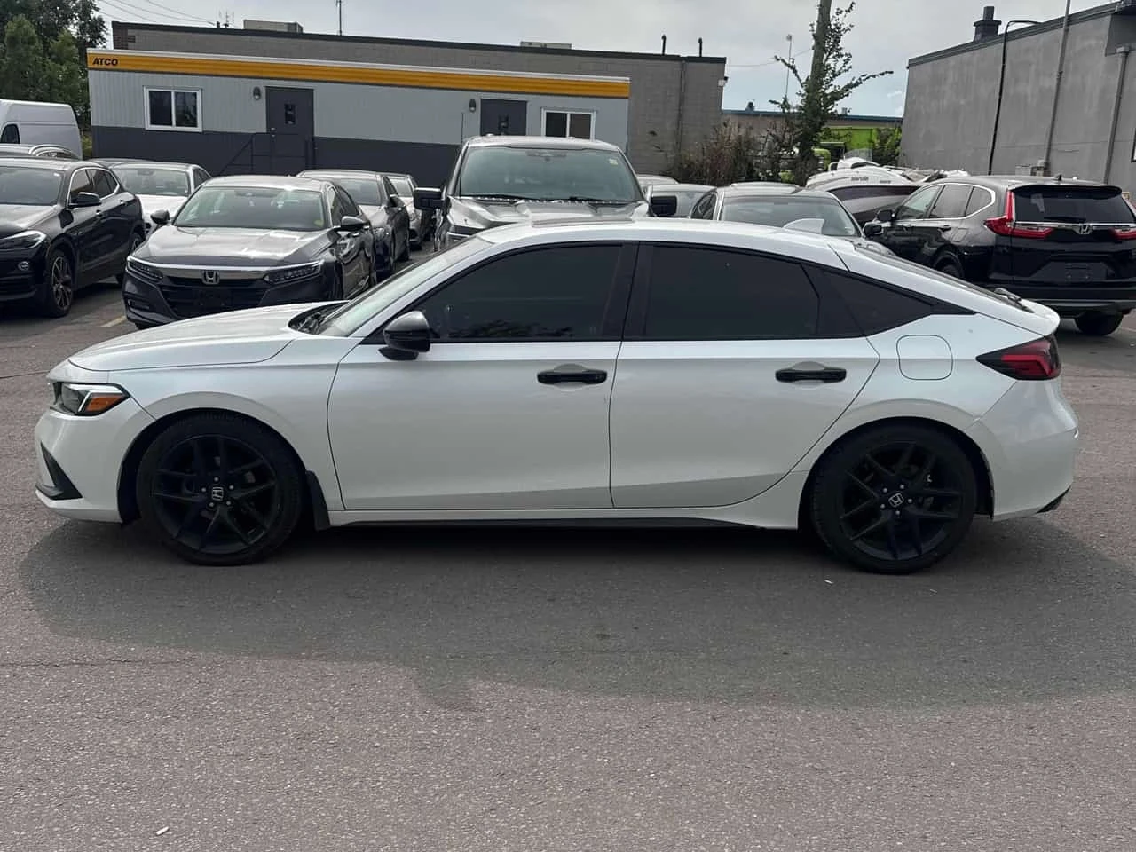 Honda Civic * Sport * CARFAX * БЕЗ ПЪРВОНАЧАЛНА ВНОСКА, снимка 2 - Автомобили и джипове - 56168770