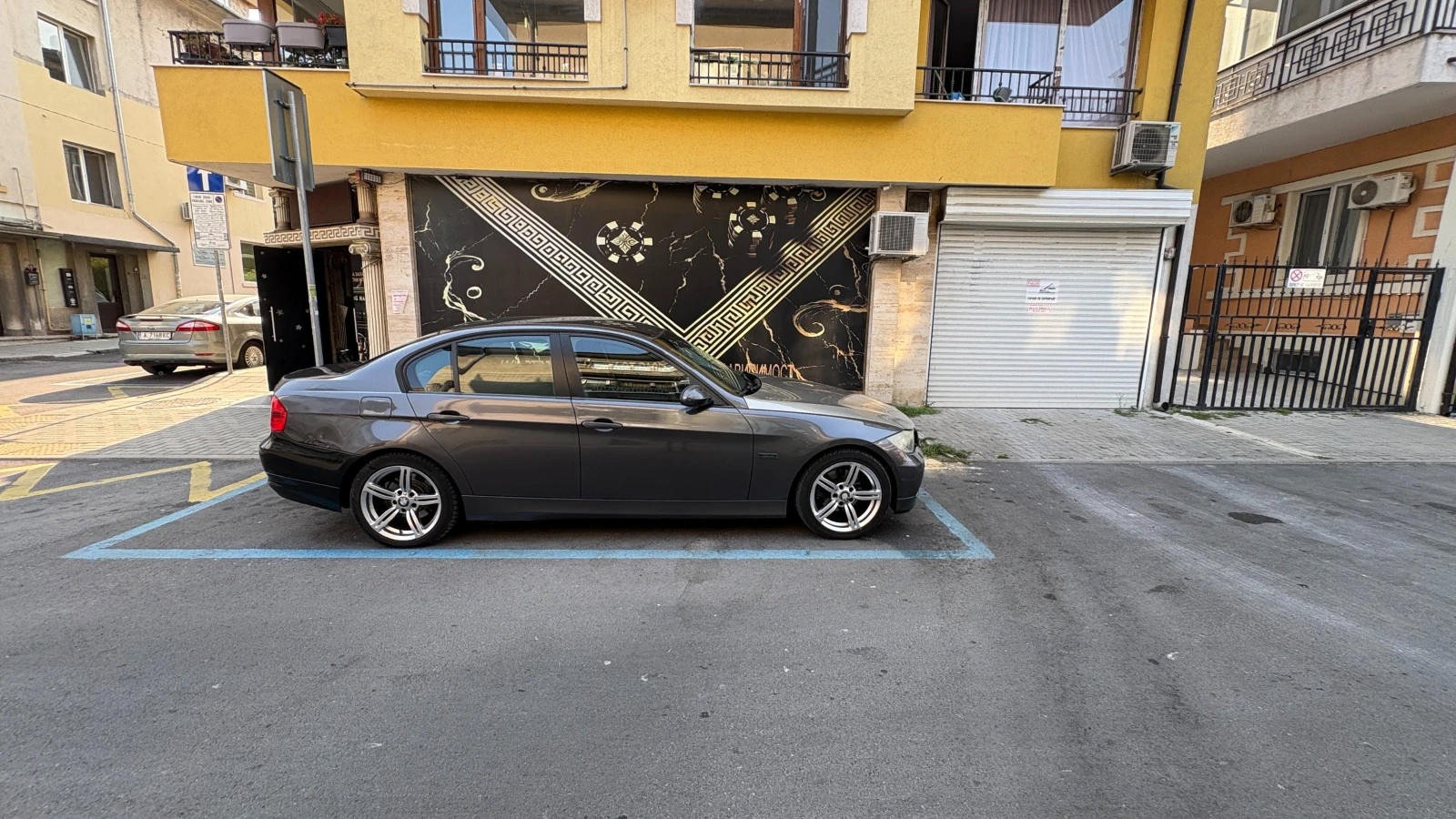BMW 320 d (e90 M47) , снимка 3 - Автомобили и джипове - 56424720