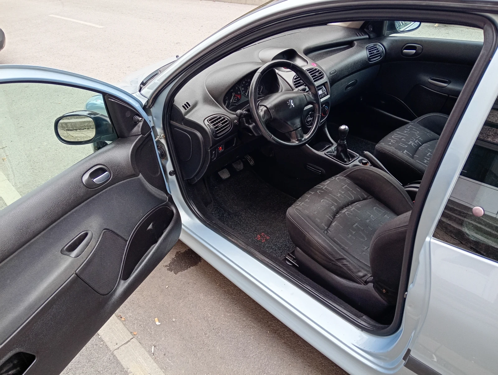 Peugeot 206 1.4XS, снимка 8 - Автомобили и джипове - 56548821