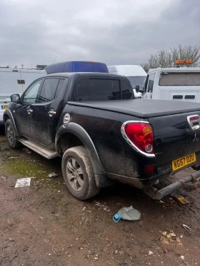     Mitsubishi L200 2.5did