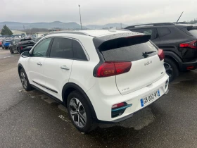 Kia Niro PREMIUM 64KW 204�� | Mobile.bg � ����� ������ 3
