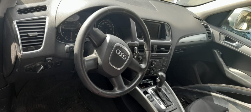 Audi Q5 2.0 газ-бенз 4х4, снимка 4 - Автомобили и джипове - 45545276