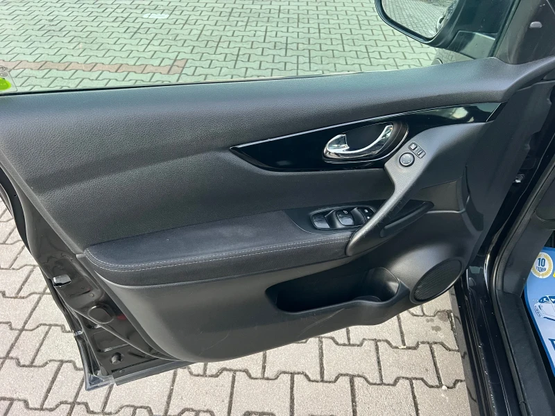 Nissan Qashqai 1.5DCI/TRKNA/NAVI/TOP, снимка 12 - Автомобили и джипове - 49634886