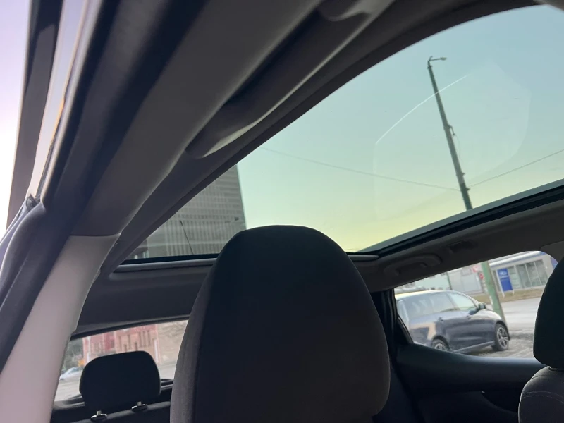 Nissan Qashqai 1.5DCI/TRKNA/NAVI/TOP, снимка 14 - Автомобили и джипове - 49634886