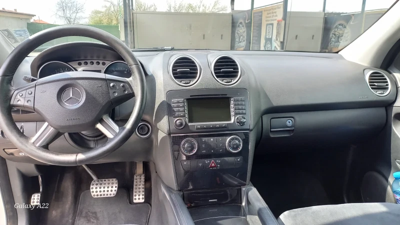 Mercedes-Benz ML 320 W164, снимка 7 - Автомобили и джипове - 49727324