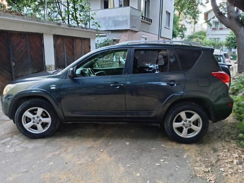 Toyota Rav4, снимка 2 - Автомобили и джипове - 50950020