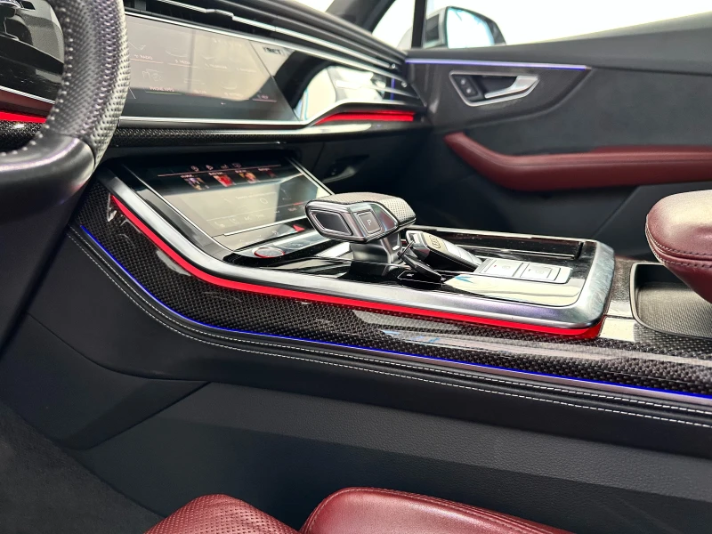 Audi SQ7 10700 лв ПЪРВОНАЧАЛНА ВНОСКА* PANO* AMBIENT* , снимка 16 - Автомобили и джипове - 51906098