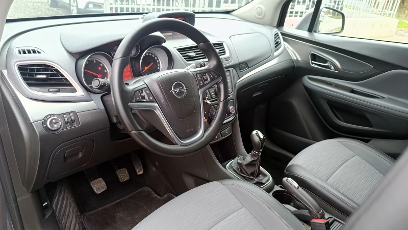 Opel Mokka 1.6CDTi 4x4 Euro 6B, снимка 9 - Автомобили и джипове - 52527923