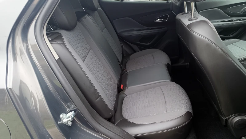 Opel Mokka 1.6CDTi 4x4 Euro 6B, снимка 16 - Автомобили и джипове - 52527923