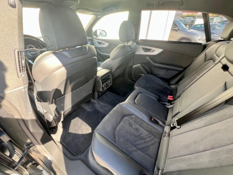 Audi SQ8 4.0 TFSI Quattro, снимка 7 - Автомобили и джипове - 52721467