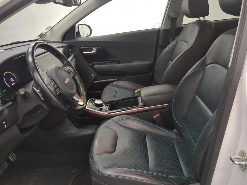 Kia Niro PREMIUM 64KW 204КС, снимка 5 - Автомобили и джипове - 52804351