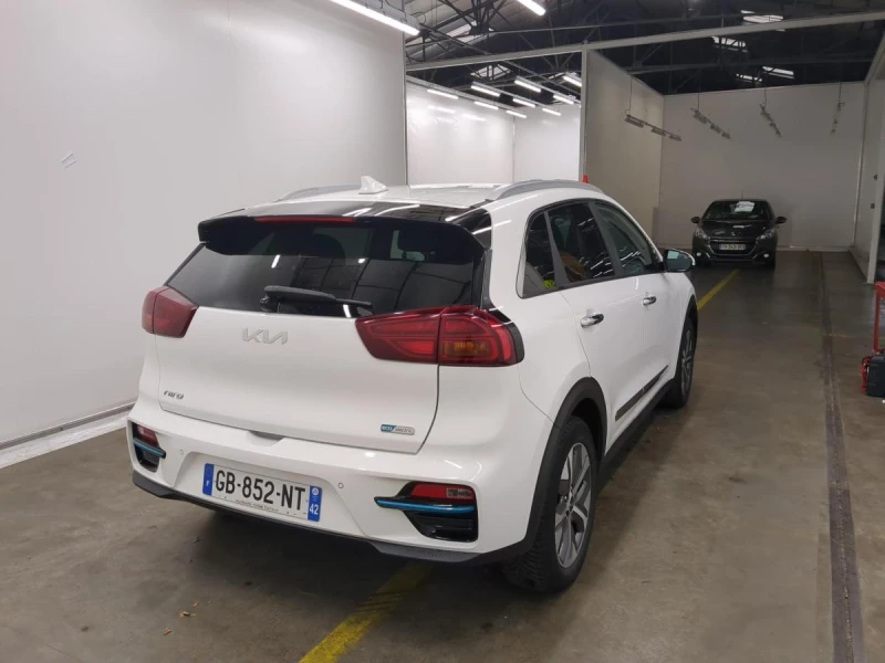 Kia Niro PREMIUM 64KW 204КС, снимка 4 - Автомобили и джипове - 52804351