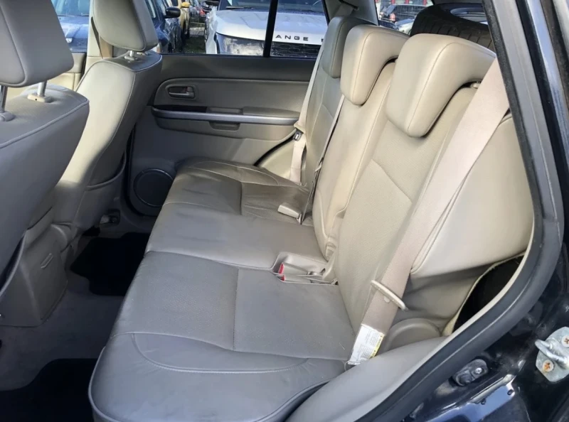 Suzuki Grand vitara, снимка 8 - Автомобили и джипове - 52921042