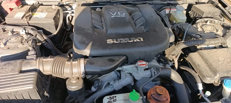 Suzuki Grand vitara, снимка 15 - Автомобили и джипове - 52921042