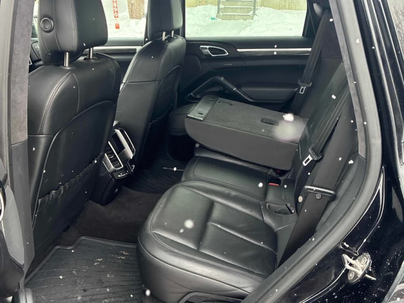 Porsche Cayenne 2013 TURBO * БЕЗ ПЪРВОНАЧАЛНА ВНОСКА* , снимка 15 - Автомобили и джипове - 53091246
