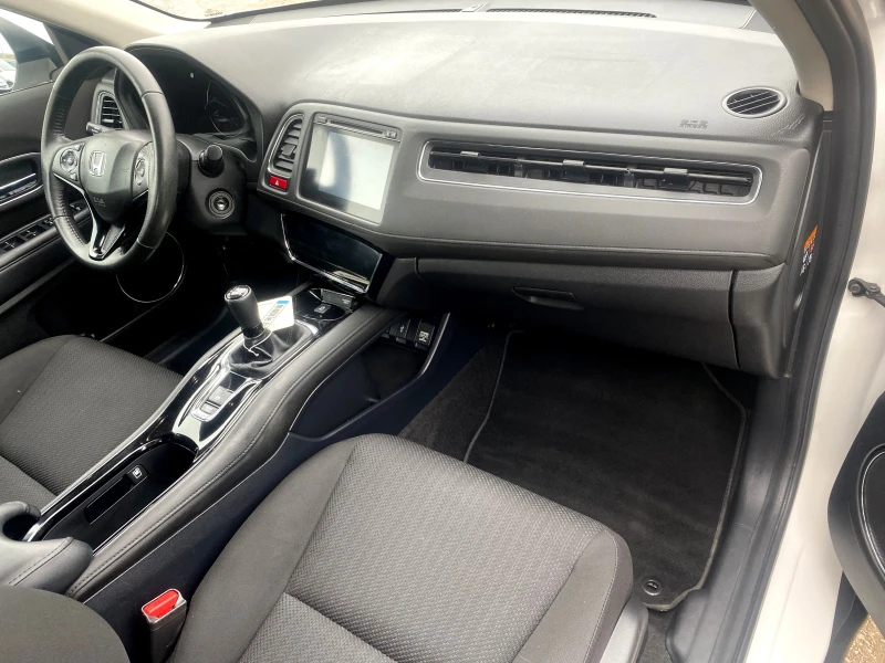 Honda Hr-v 1.6, снимка 9 - Автомобили и джипове - 53118922