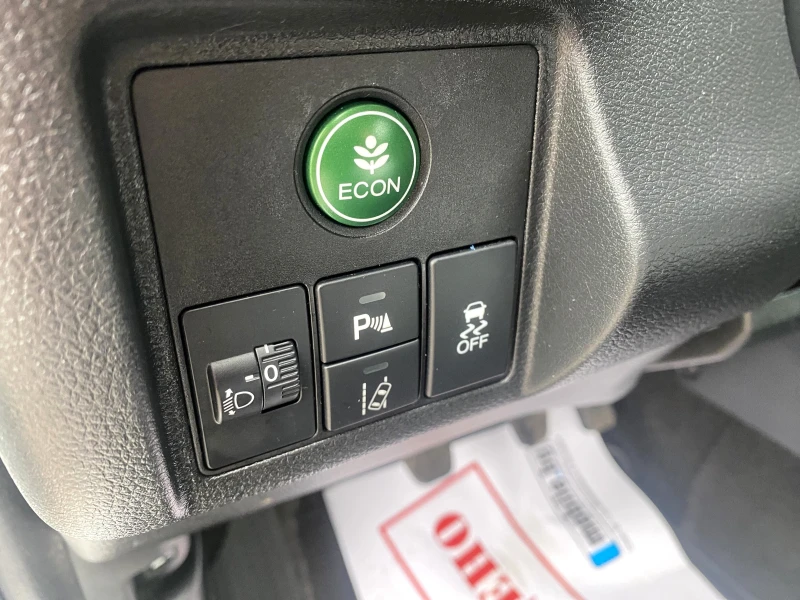 Honda Hr-v 1.6, снимка 14 - Автомобили и джипове - 53118922