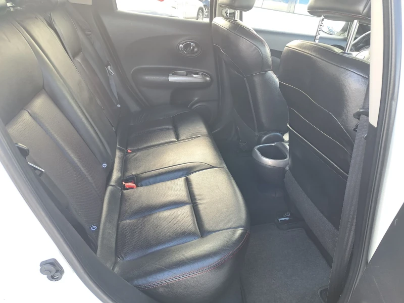Nissan Juke 1.6 Кейлес/Кожа, снимка 11 - Автомобили и джипове - 53472763