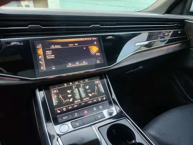 Audi Q8 * Progressiv 55 TFSI quattro S LINE * CARFAX * ��� | Mobile.bg � ����������� 13