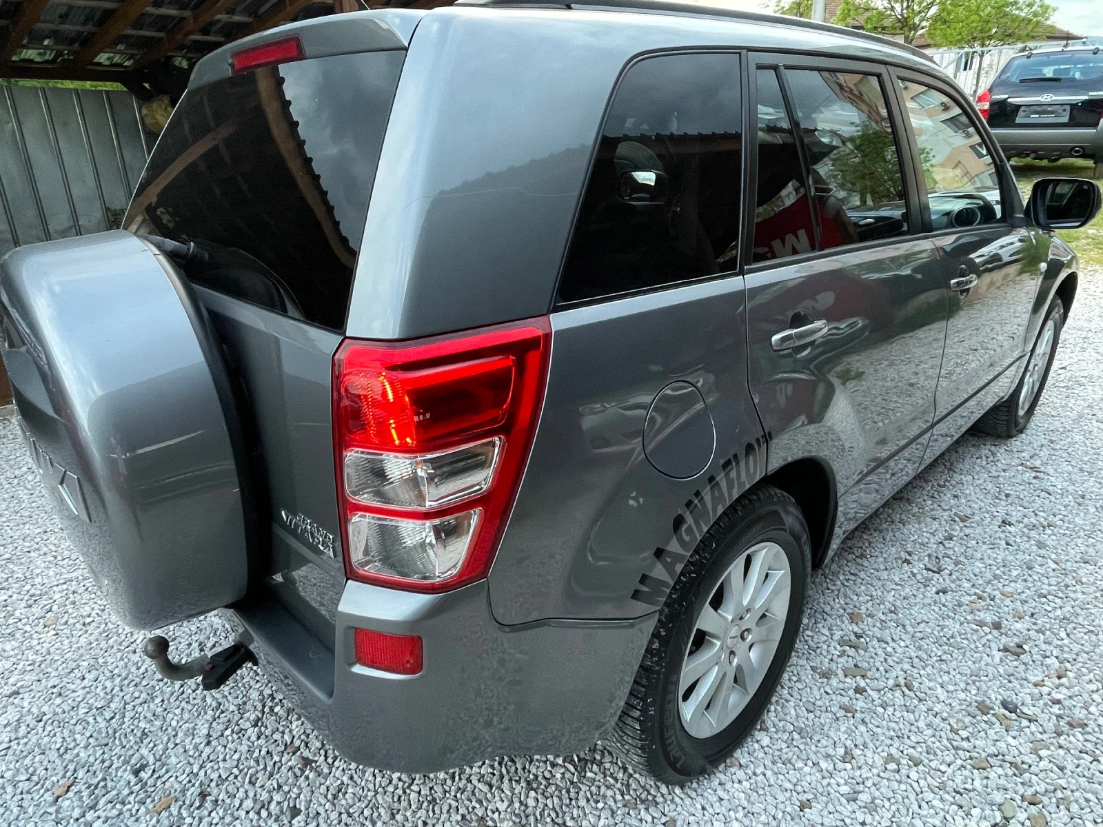 Suzuki Grand vitara 2.0 i 4x4 - изображение 4