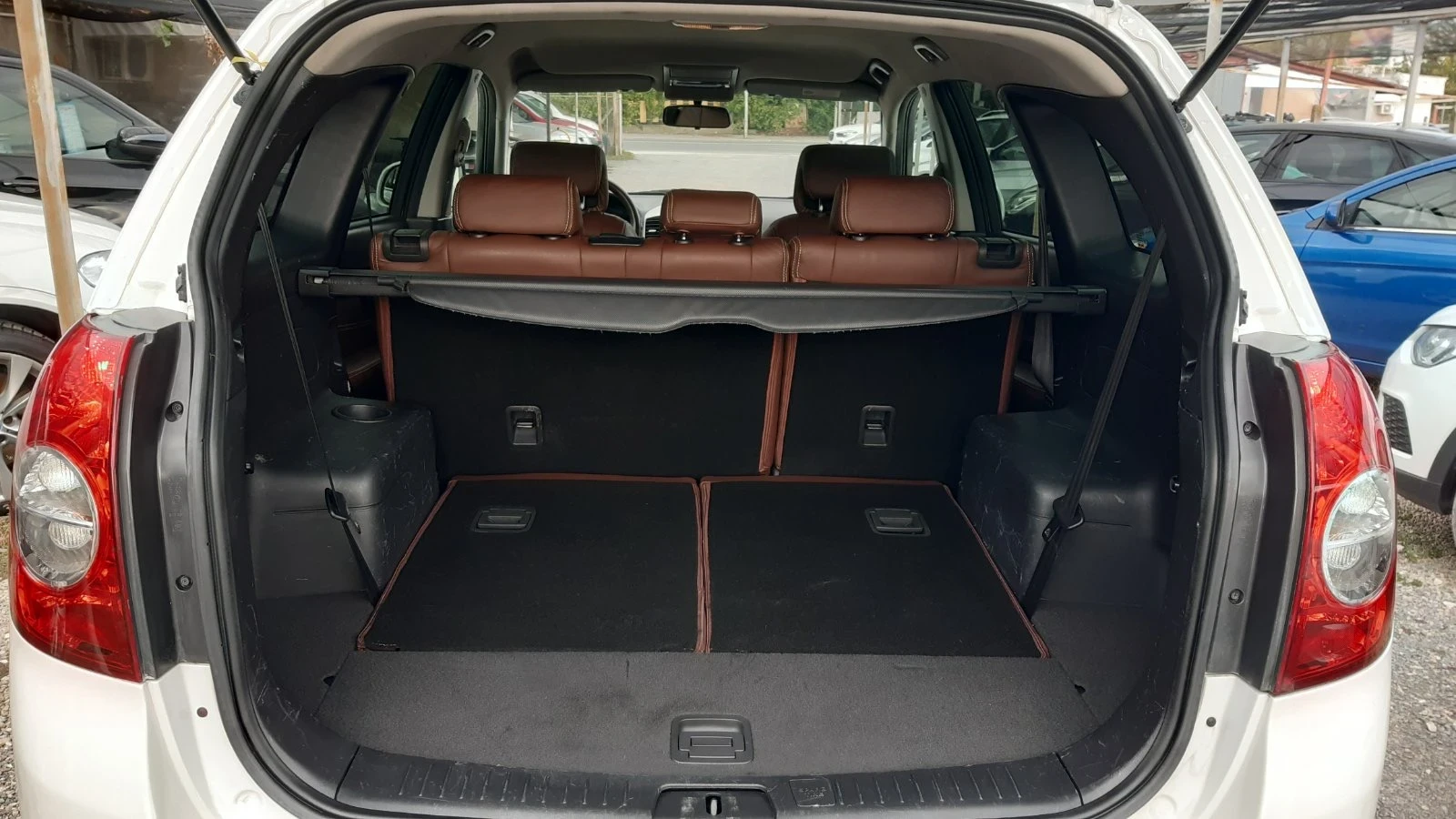 Chevrolet Captiva 2.0 D-127 k.s.-7 места - изображение 8