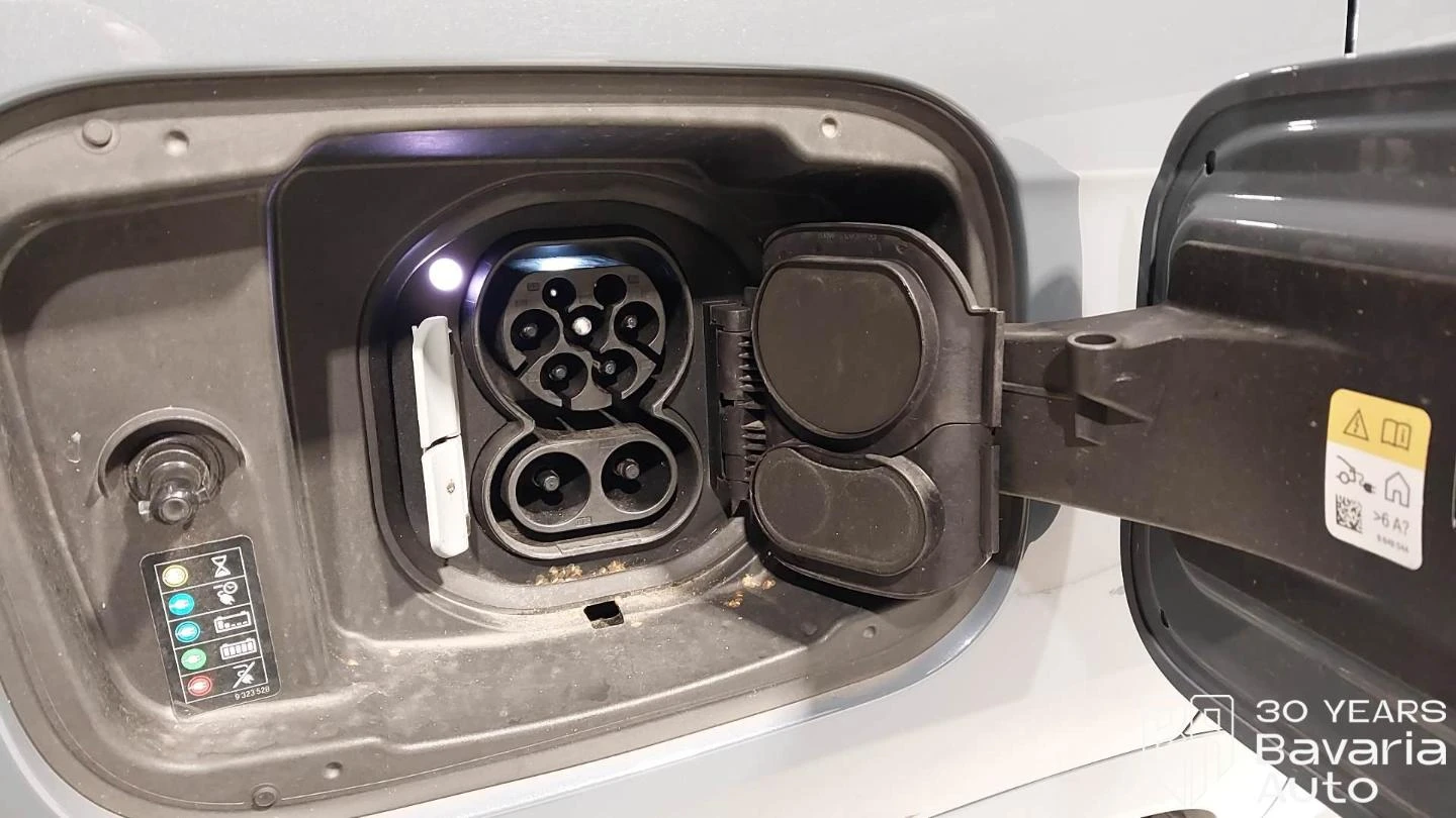 BMW iX1 30 xDrive M Sport Paket  | Mobile.bg   13