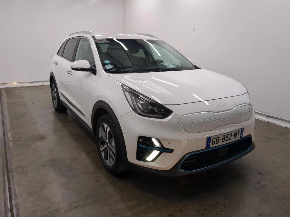 Kia Niro PREMIUM 64KW 204КС - изображение 2
