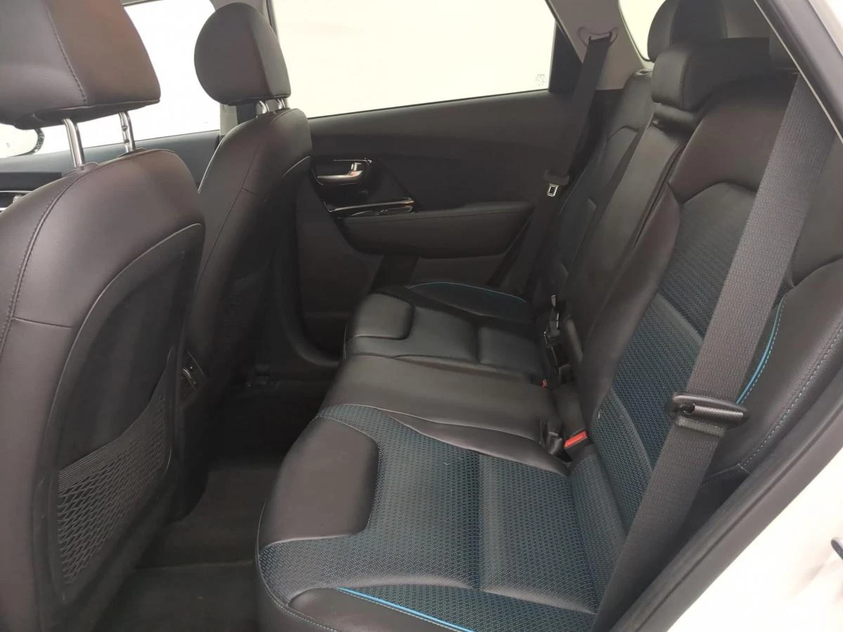 Kia Niro PREMIUM 64KW 204�� | Mobile.bg � ����������� 14