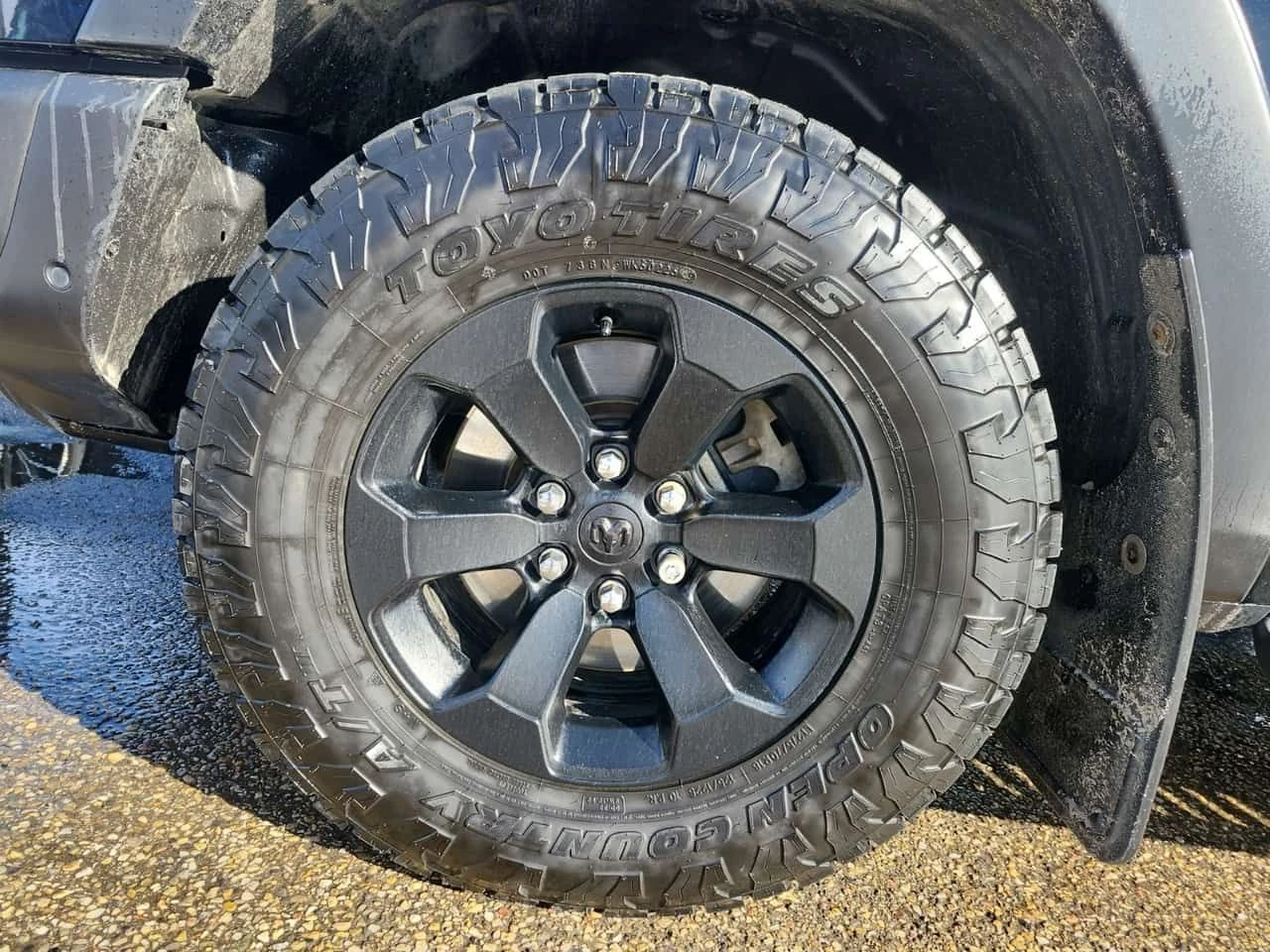 Dodge RAM 1500 REBEL CREW CAB SHORT BED/CARFAX/ПАНОРАМА - изображение 5