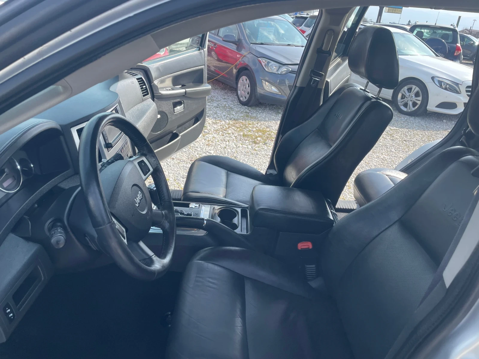 Jeep Grand cherokee, снимка 8 - Автомобили и джипове - 53877150