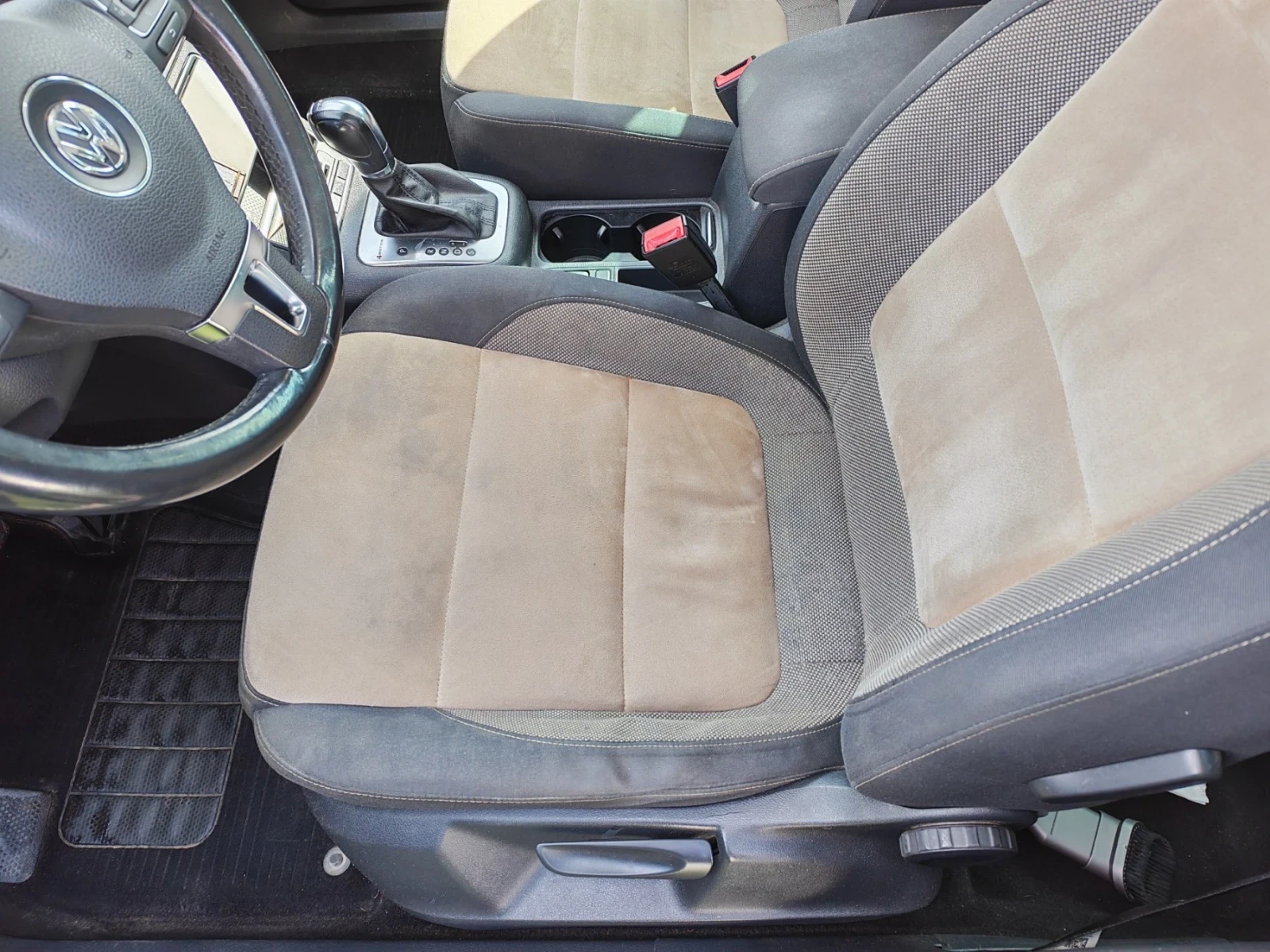 VW Tiguan, снимка 8 - Автомобили и джипове - 54162927