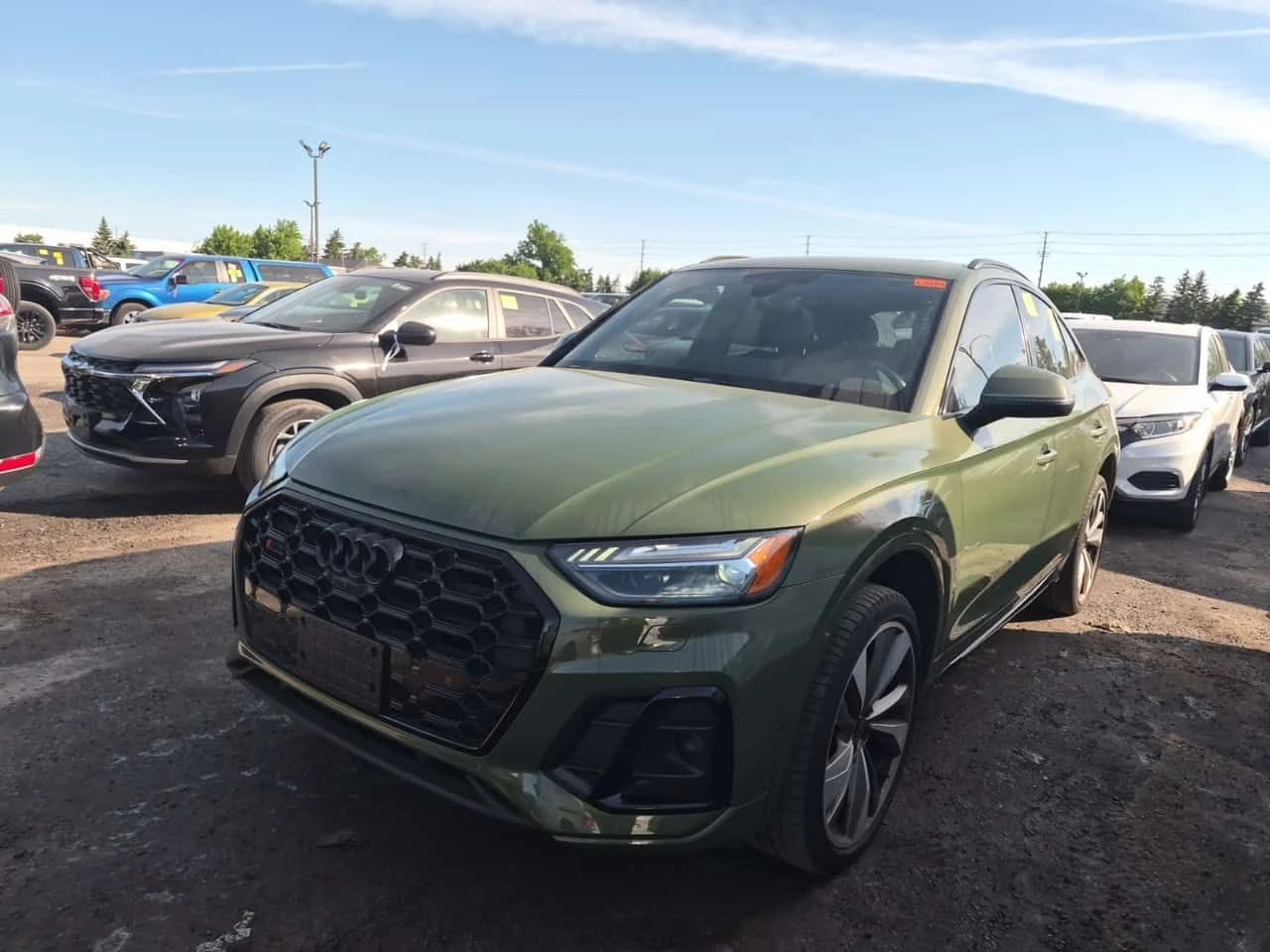 Audi SQ5 * ДИСТРОНИК* ОБДУХВАНЕ* ПАНОРАМА* АВТОКРЕДИТ* 